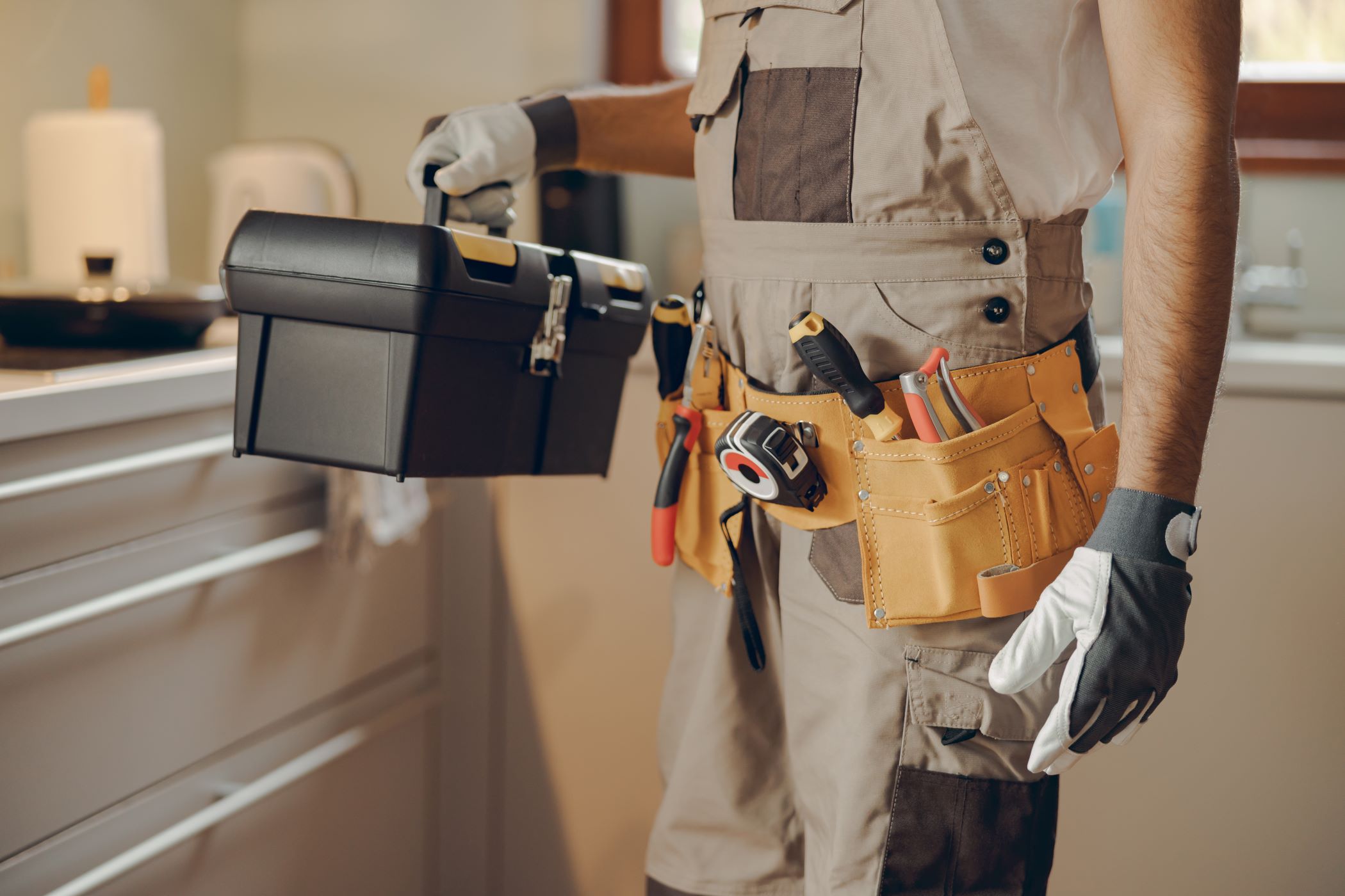 Top 10 Essential Tools Every Handyman Should Have